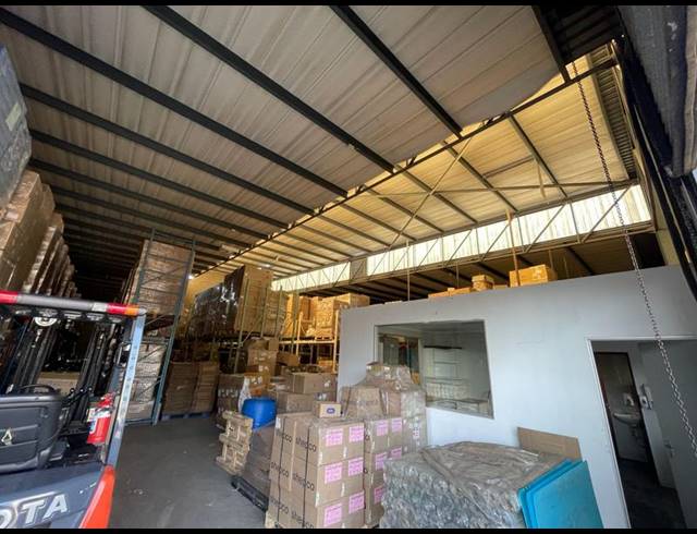 INDUSTRIAL PROPERTY TO RENT IN HENNOPSPARK